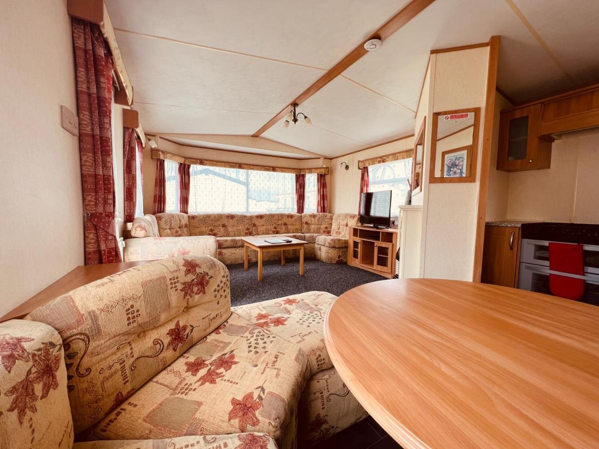 Fantasy Island Caravan Hire- Located At Fantasy Island- Eastgate Caravan Park, Sea Lane, Ingoldmells Hotel ภายนอก รูปภาพ